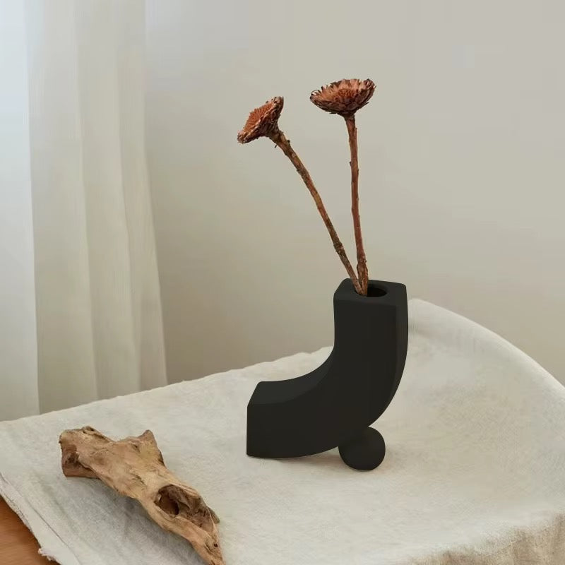 Black Sculptural Vase Set of 4 – Modern Decorative Vases for Home