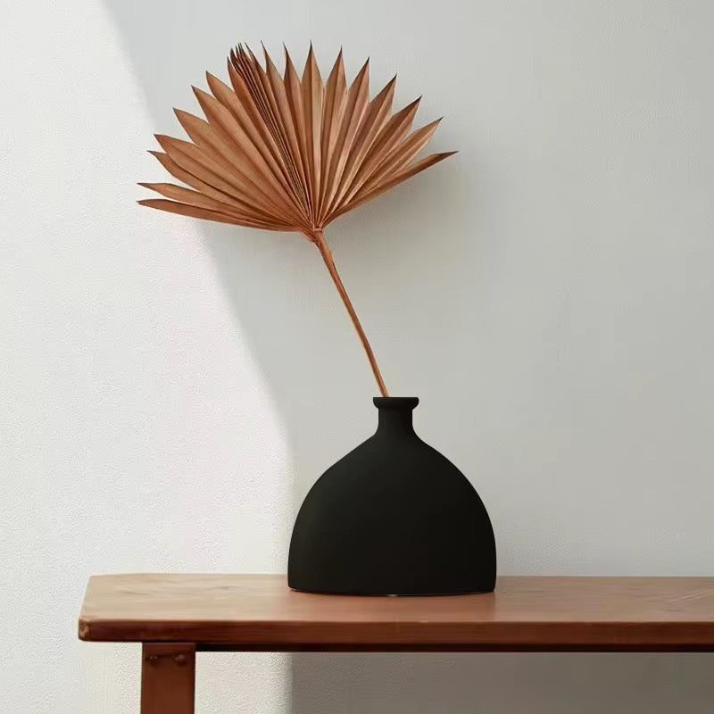 Black Sculptural Vase Set of 4 – Modern Decorative Vases for Home
