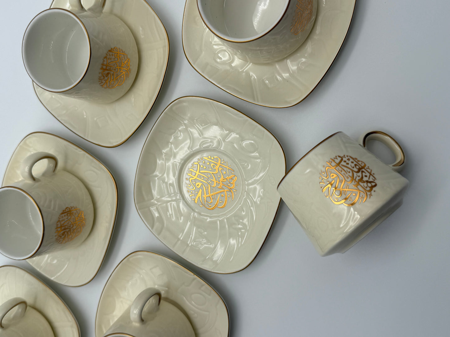 Luxury Off-White Arabic Calligraphy Coffee Cup Set – 12 Piece Ceramic Espresso Cups with Gold Lettering (6 Cups & 6 Saucers
